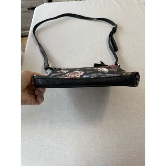 Dana Buchman Floral Crossbody Bag Black Rose Print Boho Goth Y2K EUC Purse - Picture 8 of 16